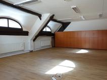 Pronájem kanceláře, Mikulov, Kostelní nám., 33 m2