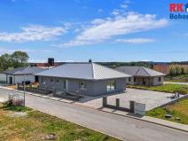 Prodej rodinného domu, Sukorady, 200 m2