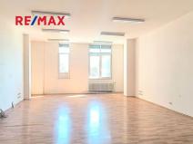 Pronájem kanceláře, Praha - Kobylisy, Horňátecká, 72 m2