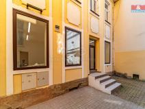 Pronájem obchodního prostoru, Mariánské Lázně, Hlavní třída, 76 m2
