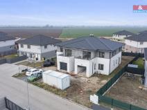 Prodej rodinného domu, Polerady, 188 m2