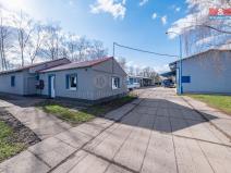 Prodej obchodního prostoru, Lišany, 832 m2