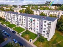 Prodej bytu 3+1, Milovice, Spojovací, 56 m2