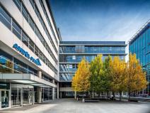 Pronájem kanceláře, Praha - Smíchov, Radlická, 2350 m2