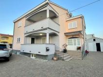 Prodej rodinného domu, Vrsi, Chorvatsko, Ulica Velikog jaza, 260 m2