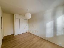 Pronájem bytu 3+1, Praha - Motol, Hennerova, 61 m2