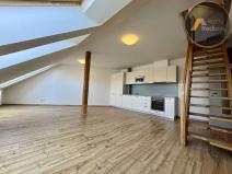 Prodej bytu 3+kk, Praha - Libeň, Zenklova, 106 m2