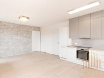 Pronájem bytu 2+kk, Praha - Vysočany, Pod Harfou, 61 m2