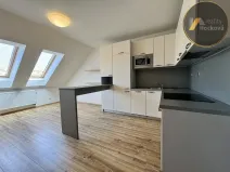 Prodej bytu 3+kk, Praha - Libeň, Zenklova, 89 m2