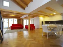 Pronájem atypického bytu, Praha - Nové Město, Bolzanova, 199 m2