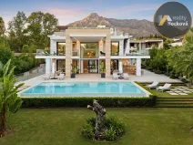 Prodej vily, Marbella, Španělsko, 611 m2