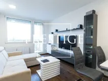 Pronájem bytu 2+kk, Praha - Kobylisy, Frýdlantská, 44 m2