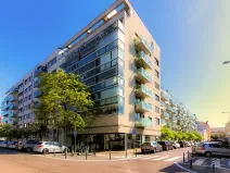 Pronájem garážového stání, Praha - Holešovice, Poupětova, 13 m2