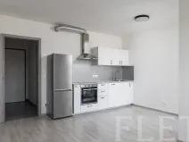 Pronájem bytu 1+kk, Praha - Vysočany, Strnadových, 33 m2