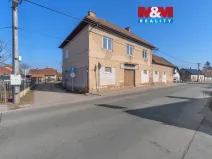 Prodej rodinného domu, Chomutice, 260 m2