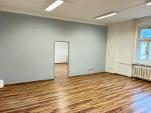 Pronájem kanceláře, Karlovy Vary, T. G. Masaryka, 72 m2