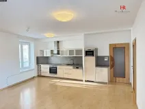 Pronájem bytu 3+kk, Benešov, Dukelská, 74 m2