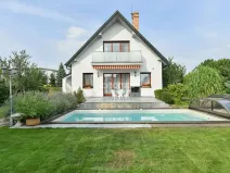 Pronájem vily, Praha - Suchdol, Havraní, 220 m2