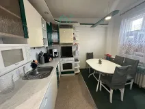 Prodej bytu 3+1, Hradec Králové, třída Edvarda Beneše, 79 m2