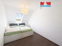 Pronájem bytu 4+1, Jinočany, Náměstí 5. května, 127 m2