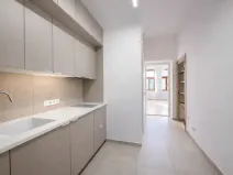 Pronájem bytu 1+kk, Praha - Holešovice, Na Maninách, 32 m2
