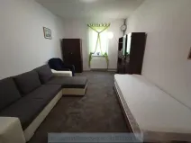 Pronájem bytu 1+1, Praha - Holyně, U vápenice, 43 m2