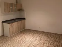 Pronájem bytu 1+kk, Počátky, Lipárecké nám., 31 m2