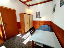 Pronájem bytu, Mirošovice, Karlín, 15 m2