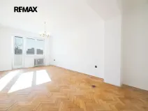 Prodej bytu 2+1, Praha - Žižkov, Pod lipami, 53 m2