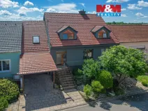 Prodej rodinného domu, Hovorany, 262 m2