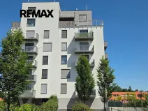 Prodej bytu 1+kk, Praha - Hloubětín, Za černým mostem, 31 m2