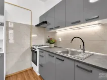 Pronájem bytu 2+1, Hradec Králové, Průmyslová, 55 m2