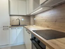 Pronájem bytu 1+kk, Bystřice nad Pernštejnem, Masarykovo náměstí, 41 m2