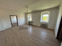 Prodej bytu 2+1, Uherčice, 98 m2