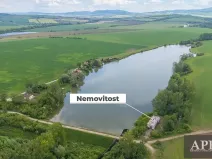Prodej komerční nemovitosti, Hluk, 192 m2