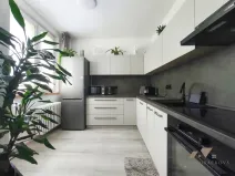 Prodej bytu 3+1, Zlín, Okružní, 67 m2