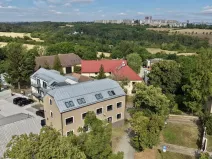 Prodej bytu 5+kk, Praha - Holyně, náměstí Pod lípou, 152 m2