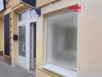 Pronájem obchodního prostoru, Přelouč, Masarykovo náměstí, 30 m2