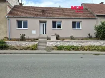 Prodej rodinného domu, Hluboké, 111 m2