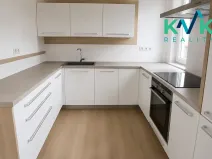 Pronájem bytu 2+1, Karlovy Vary, Vrázova, 79 m2