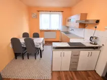 Prodej bytu 2+1, Chvaletice, Dukelská, 54 m2
