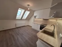 Pronájem bytu 3+kk, Kolín, Vrchlického, 64 m2