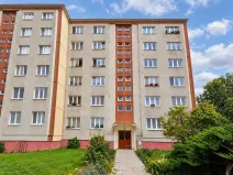 Prodej bytu 3+1, Kralupy nad Vltavou - Lobeček, nám. Mládežníků, 74 m2