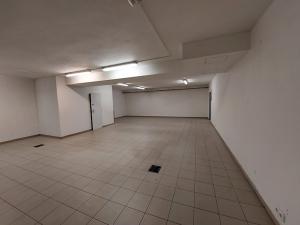 Prodej obchodního prostoru, Praha - Běchovice, Mladých Běchovic, 110 m2