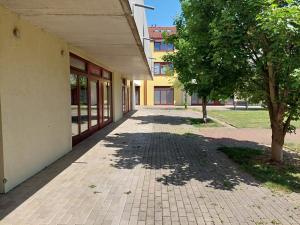 Prodej obchodního prostoru, Praha - Běchovice, Mladých Běchovic, 58 m2