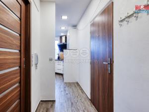 Prodej bytu 2+1, Klatovy - Klatovy III, Pod Hůrkou, 54 m2