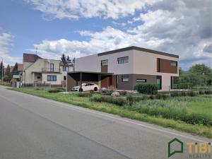 Prodej pozemku pro bydlení, Blansko, 2224 m2