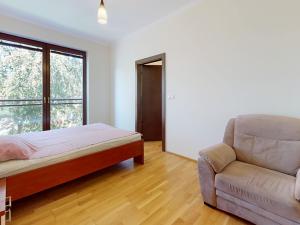 Prodej bytu 2+kk, Karlovy Vary, Libušina, 46 m2