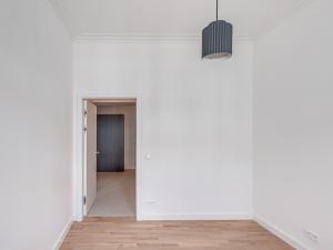 Pronájem bytu 2+kk, Praha - Nusle, Jaromírova, 58 m2
