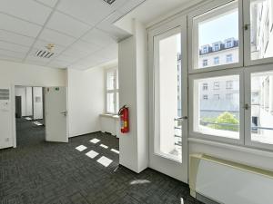 Pronájem kanceláře, Praha - Nové Město, Na Poříčí, 258 m2